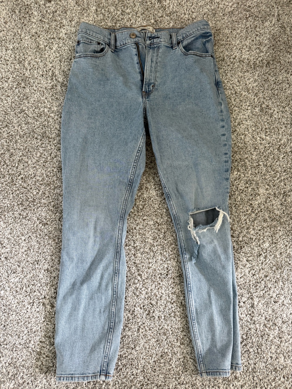 Abercrombie & Fitch Light Blue Slim Straight Jeans with Knee Distress